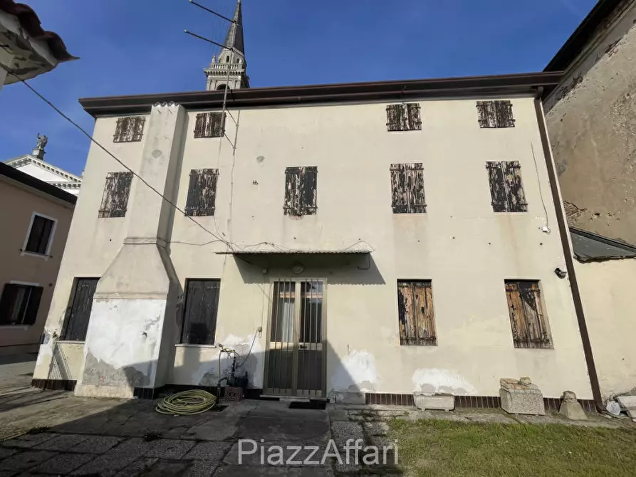 Immagine 15 di Palazzo in vendita  in Brugine - Campagnola a Brugine