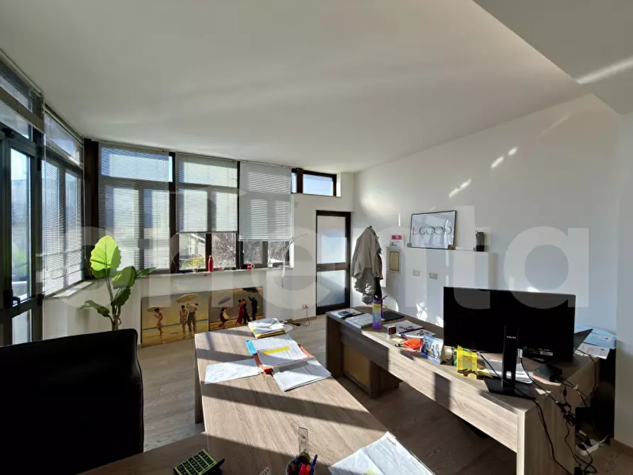 Immagine 4 di Ufficio in affitto  in via gabriele rosa 13 a Montichiari