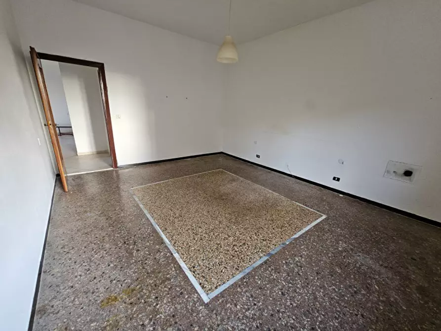 Immagine 11 di Appartamento in vendita  in via costacavalli a Savona