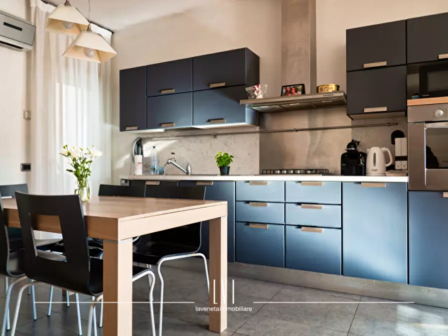 Immagine 1 di Appartamento in vendita  in VIA RENO 52 a Cavallino-Treporti