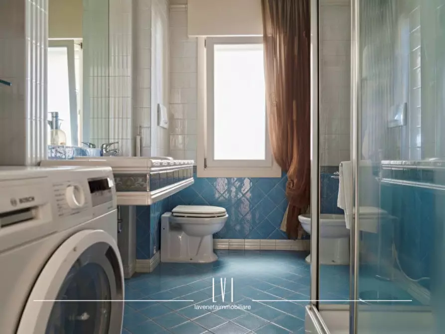 Immagine 17 di Appartamento in vendita  in VIA RENO 52 a Cavallino-Treporti