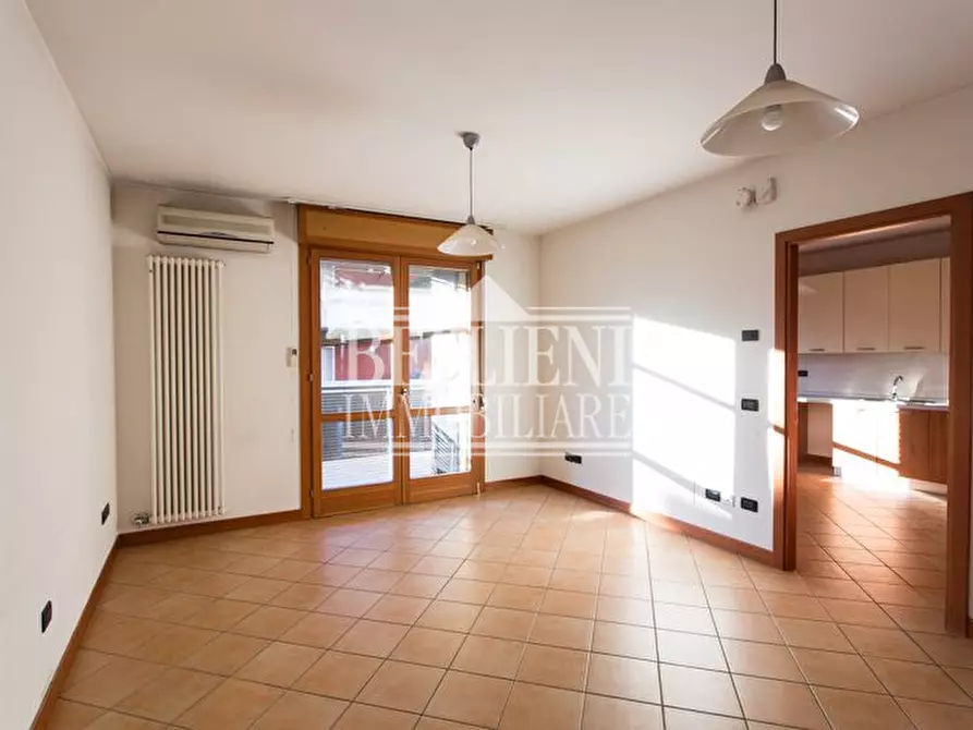 Immagine 1 di Appartamento in affitto  in Via Luino a Vicenza