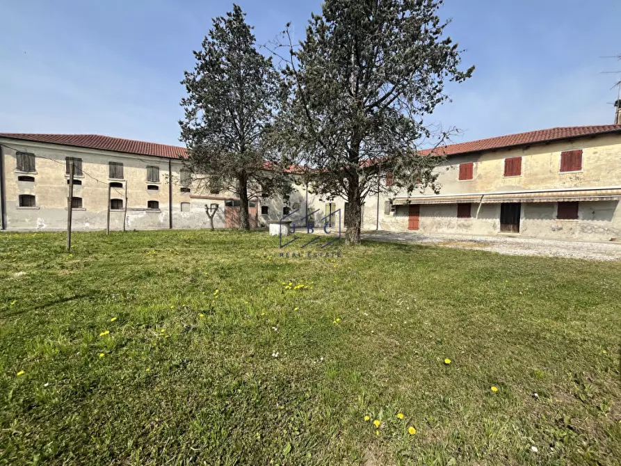 Immagine 1 di Rustico / casale in vendita  in via rosa a Gorgo Al Monticano