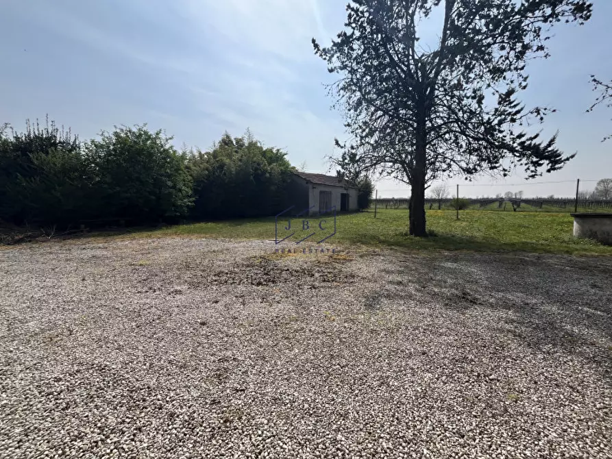 Immagine 18 di Rustico / casale in vendita  in via rosa a Gorgo Al Monticano