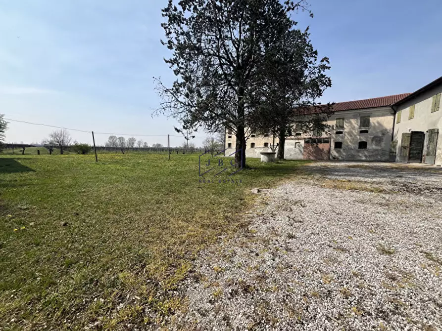 Immagine 19 di Rustico / casale in vendita  in via rosa a Gorgo Al Monticano