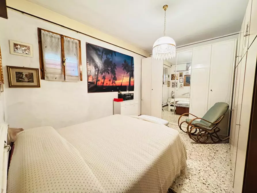 Immagine 12 di Palazzo in vendita  in via.Marconi a Calvisano