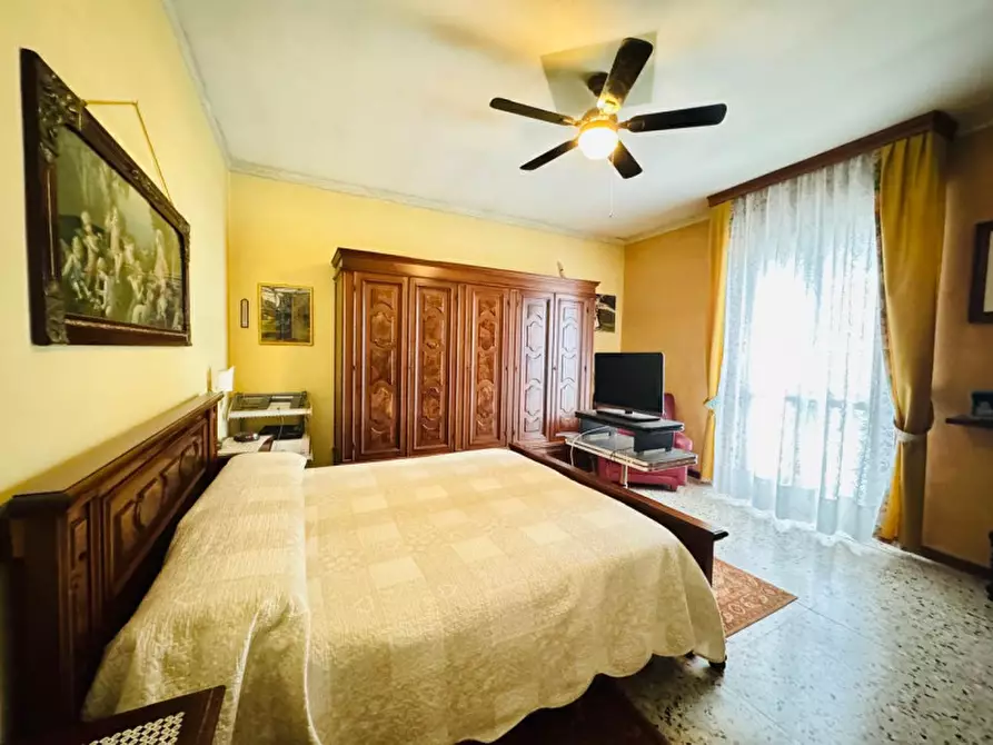 Immagine 13 di Palazzo in vendita  in via.Marconi a Calvisano