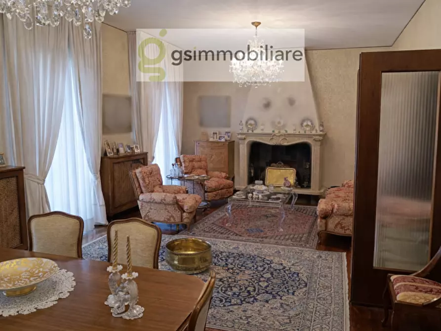 Immagine 1 di Appartamento in vendita  in Via Colonnello Alessandro Bettoni, 13 a Brescia