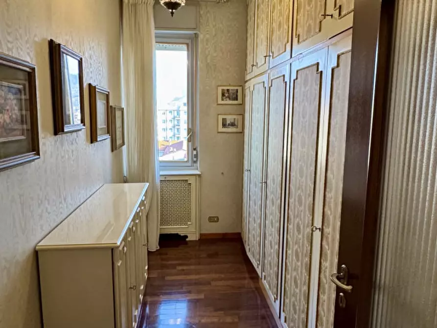 Immagine 19 di Appartamento in vendita  in Via Colonnello Alessandro Bettoni, 13 a Brescia