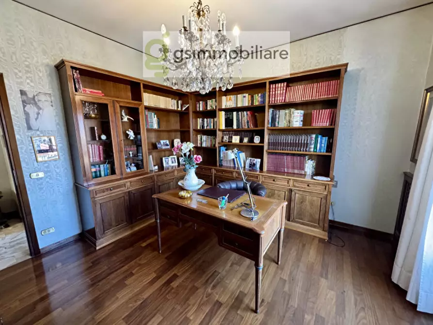 Immagine 21 di Appartamento in vendita  in Via Colonnello Alessandro Bettoni, 13 a Brescia