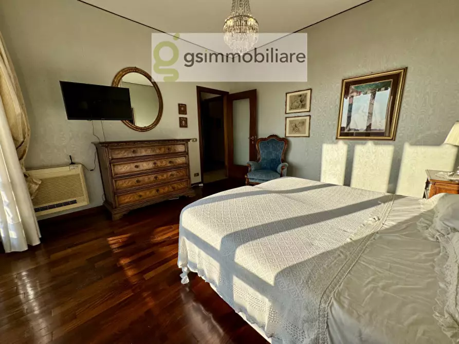 Immagine 31 di Appartamento in vendita  in Via Colonnello Alessandro Bettoni, 13 a Brescia