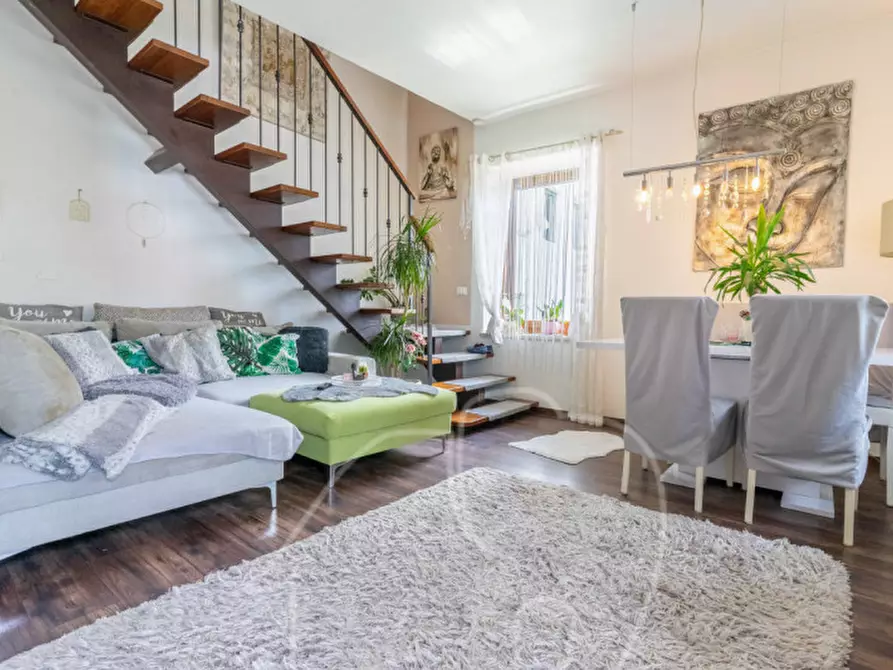 Immagine 8 di Appartamento in vendita  in via marconi a Postal .Burgstall.