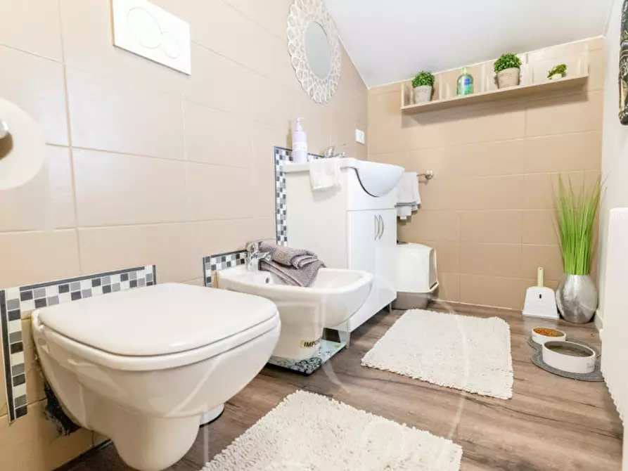 Immagine 28 di Appartamento in vendita  in via marconi a Postal .Burgstall.