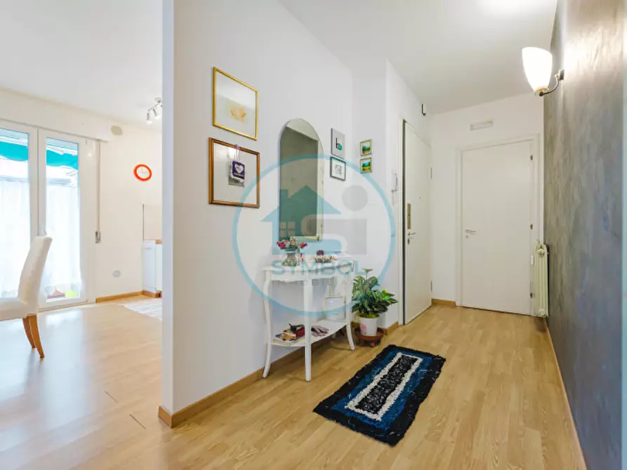 Immagine 11 di Appartamento in vendita  in Via Roma - Corso del Popolo a Venezia