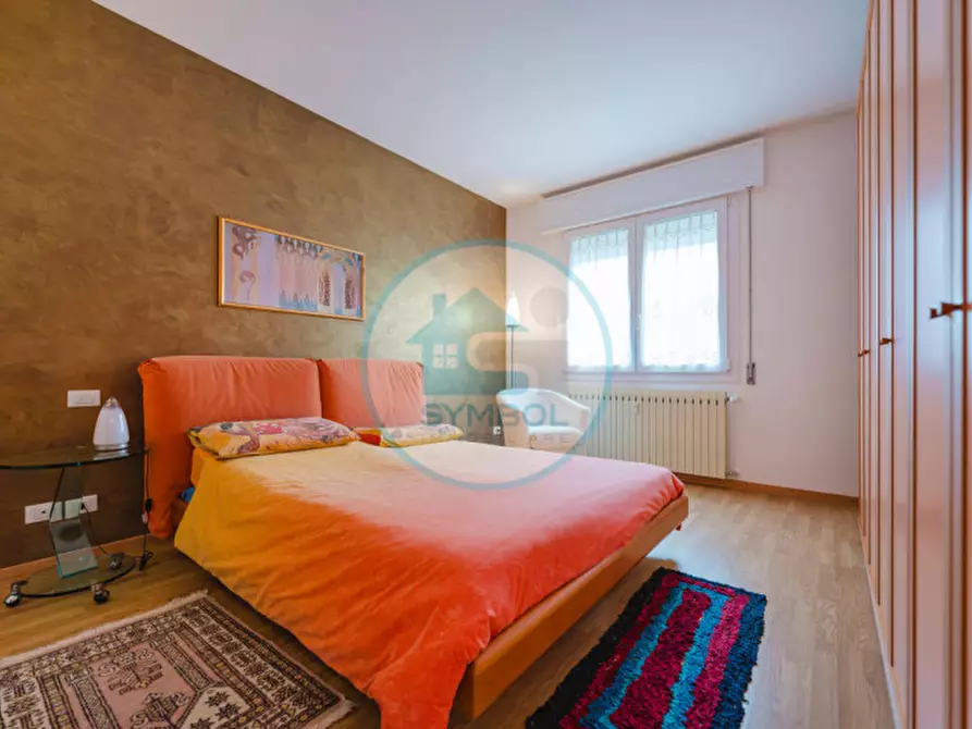 Immagine 14 di Appartamento in vendita  in Via Roma - Corso del Popolo a Venezia