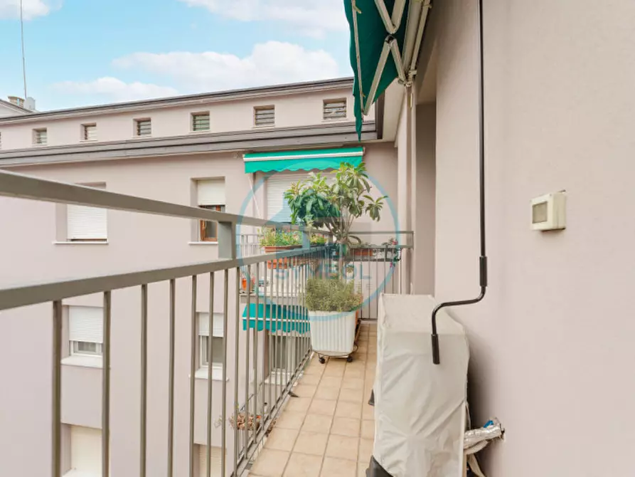 Immagine 18 di Appartamento in vendita  in Via Roma - Corso del Popolo a Venezia