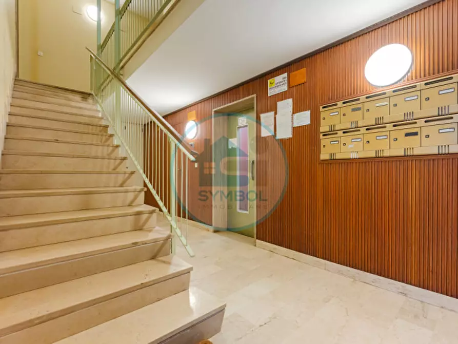 Immagine 26 di Appartamento in vendita  in Via Roma - Corso del Popolo a Venezia