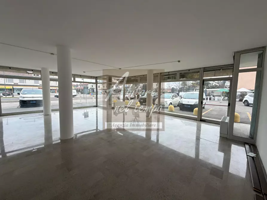 Immagine 10 di Negozio in affitto  in VIA VALSUGANA 51 a San Giorgio In Bosco