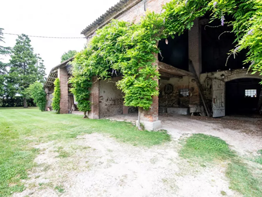 Immagine 1 di Rustico / casale in vendita  in Via Vallesana a Baone