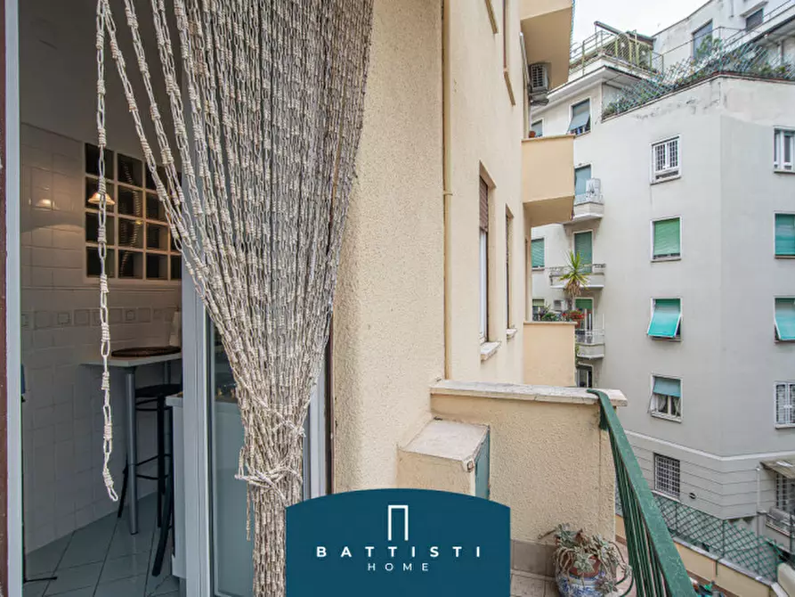 Immagine 13 di Appartamento in vendita  in via salento a Roma