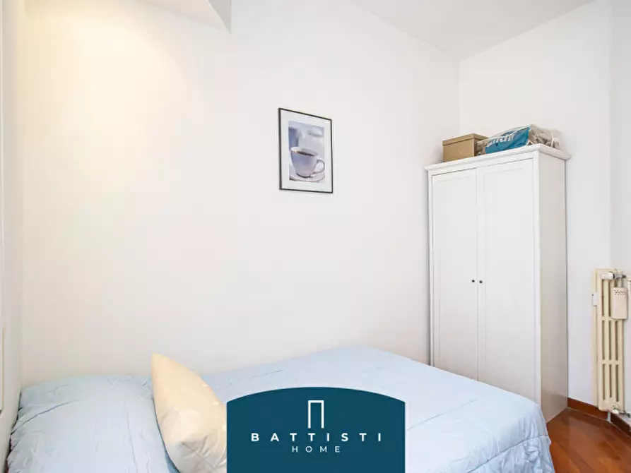 Immagine 16 di Appartamento in vendita  in via salento a Roma