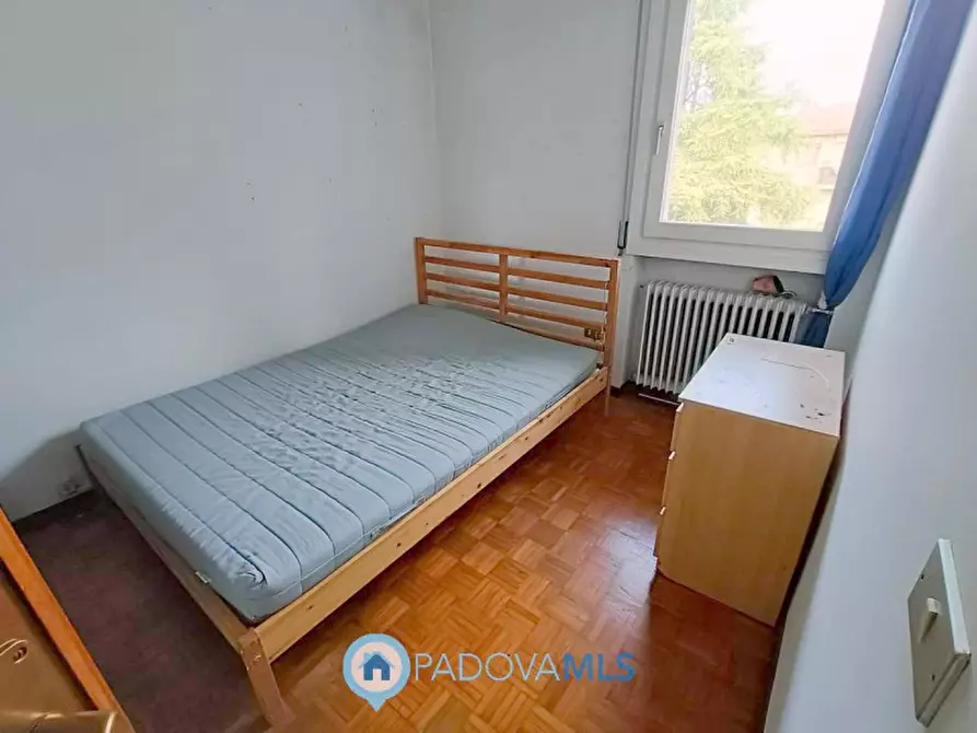 Immagine 10 di Appartamento in vendita  in Via Luigi Pastro a Padova
