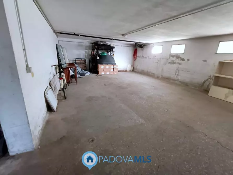 Immagine 23 di Appartamento in vendita  in Via Luigi Pastro a Padova