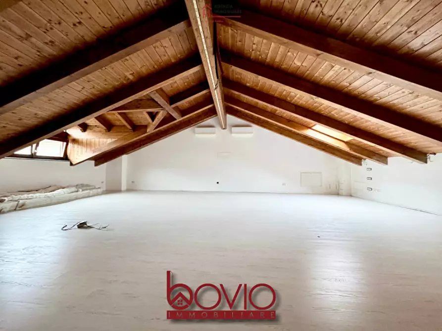 Immagine 15 di Casa indipendente in vendita  in VIA TORINO 152 a Brandizzo