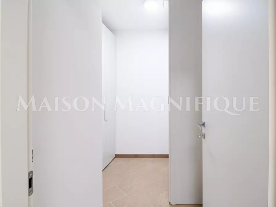 Immagine 4 di Ufficio in vendita  in Via Antonio Campana a Ferrara