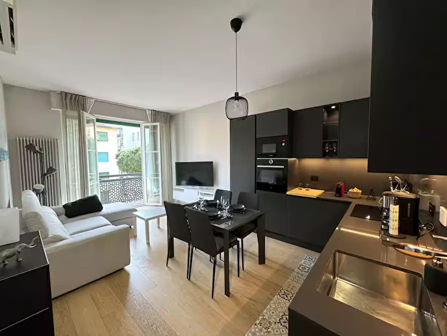 Immagine 1 di Appartamento in affitto  in VIA ZACCONI a Firenze