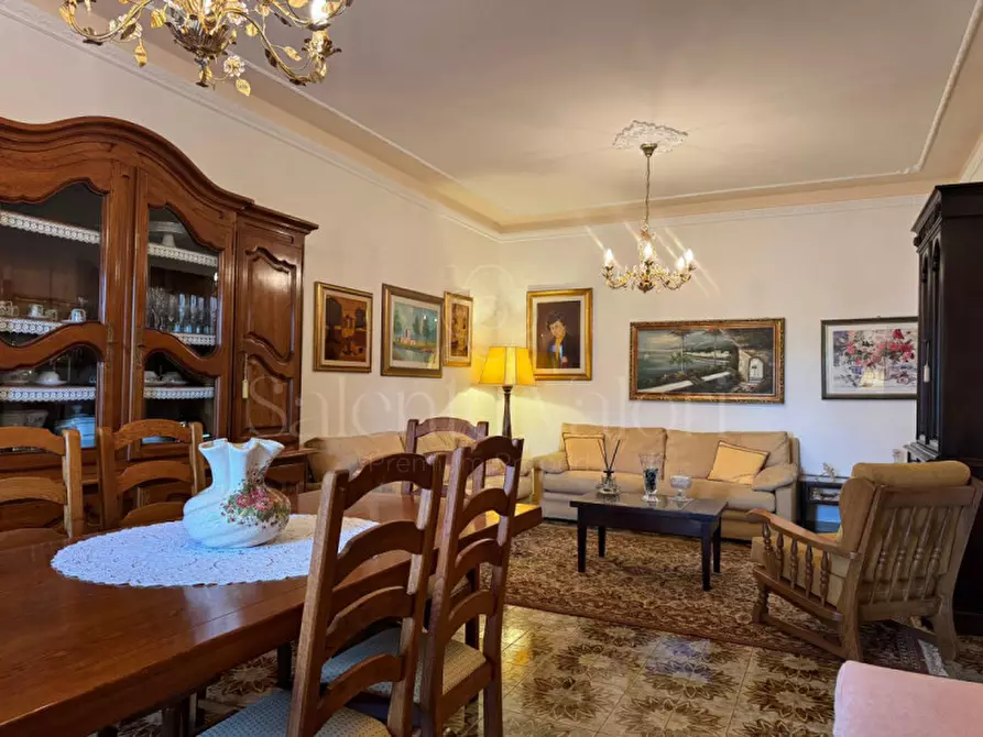 Immagine 8 di Casa bifamiliare in vendita  in Via Luigi Ferrari 29 a Parabita