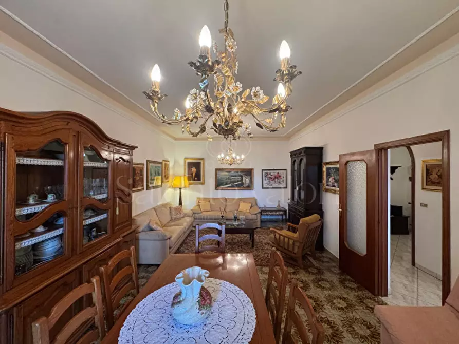 Immagine 11 di Casa bifamiliare in vendita  in Via Luigi Ferrari 29 a Parabita