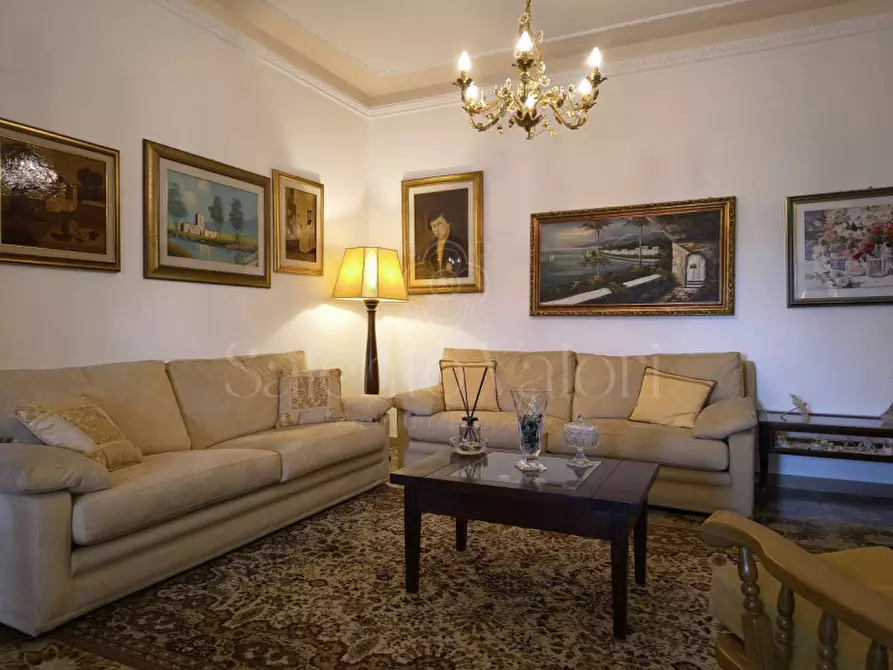 Immagine 14 di Casa bifamiliare in vendita  in Via Luigi Ferrari 29 a Parabita