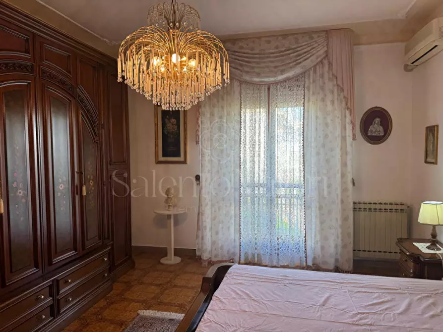 Immagine 19 di Casa bifamiliare in vendita  in Via Luigi Ferrari 29 a Parabita