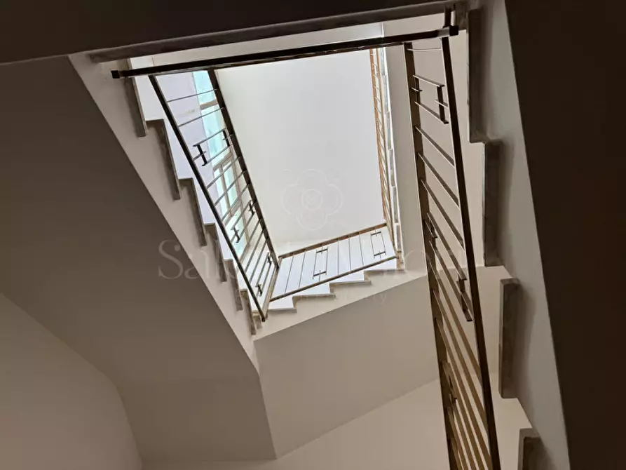 Immagine 50 di Casa bifamiliare in vendita  in Via Luigi Ferrari 29 a Parabita