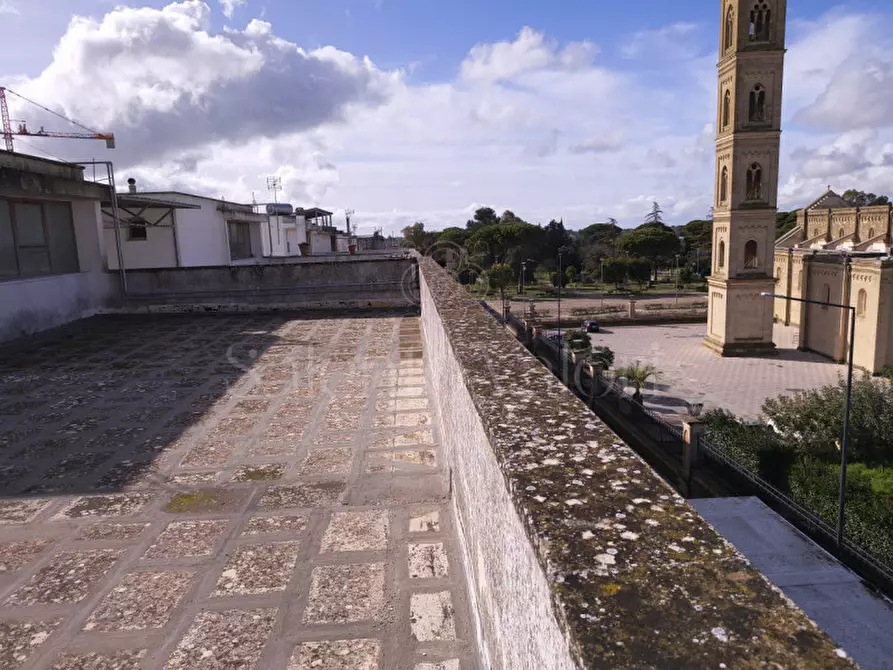 Immagine 60 di Casa bifamiliare in vendita  in Via Luigi Ferrari 29 a Parabita