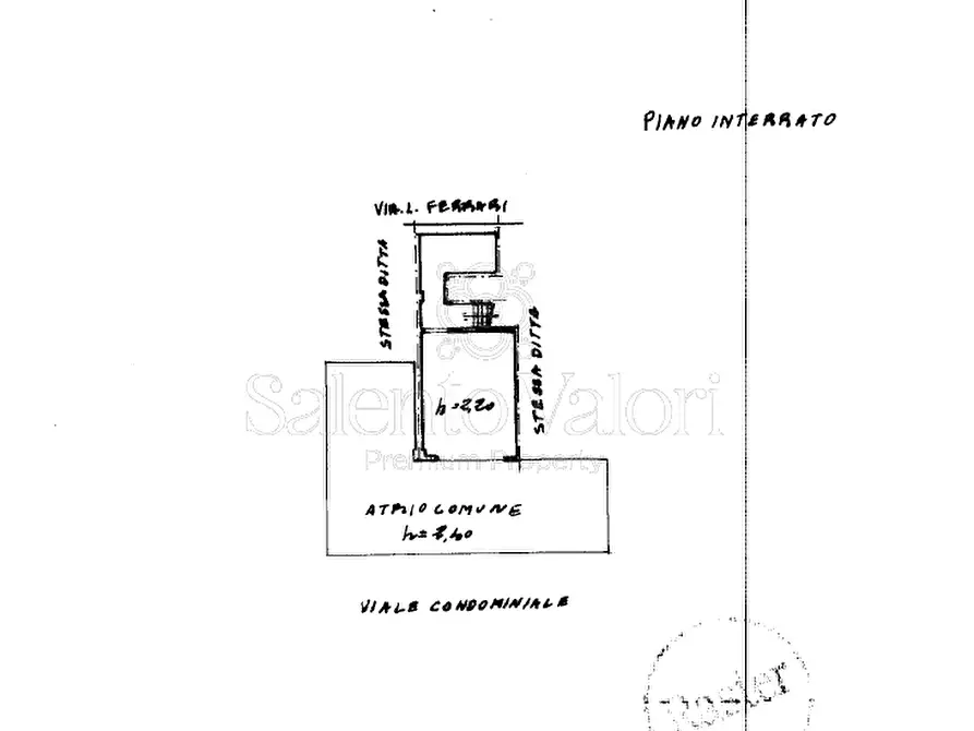 Immagine 70 di Casa bifamiliare in vendita  in Via Luigi Ferrari 29 a Parabita