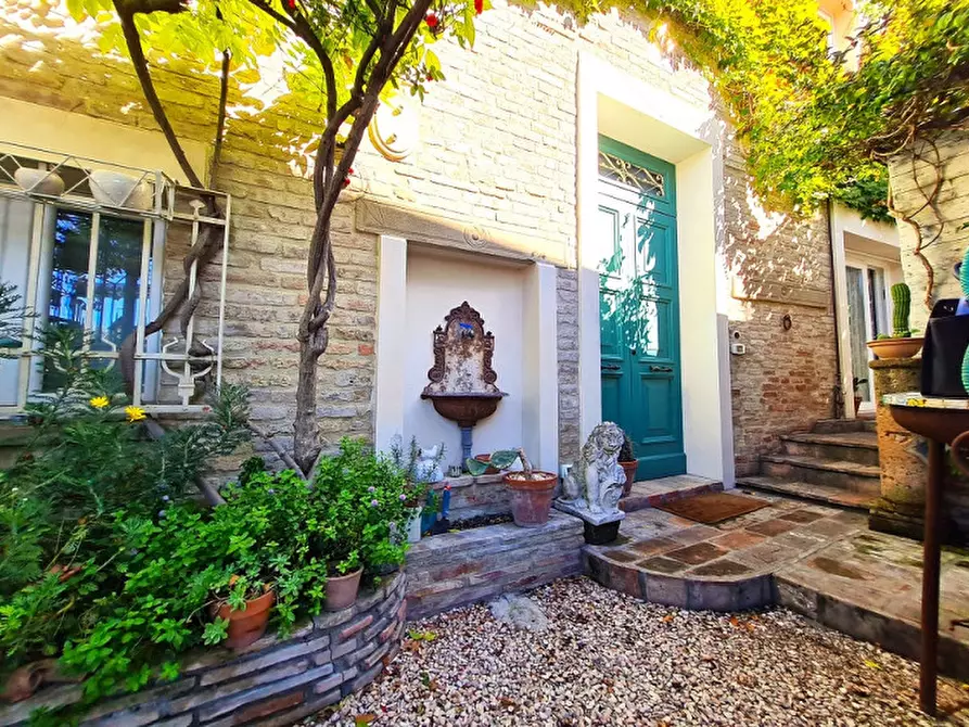 Immagine 1 di Villetta a schiera in vendita  in Via Scacciano a Misano Adriatico