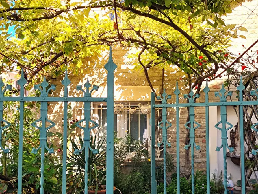 Immagine 38 di Villetta a schiera in vendita  in Via Scacciano a Misano Adriatico