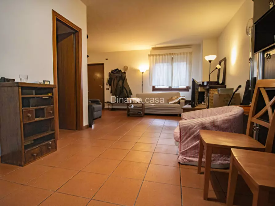 Immagine 2 di Appartamento in vendita  in Via della Goraccia a Prato