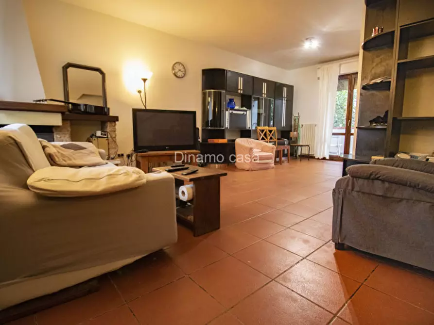 Immagine 3 di Appartamento in vendita  in Via della Goraccia a Prato