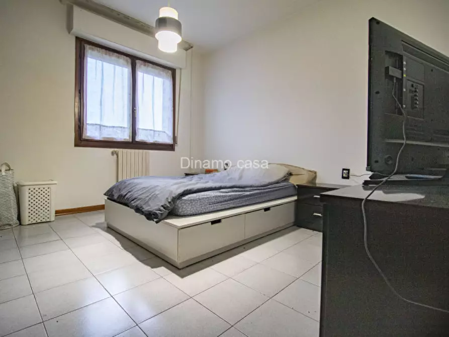 Immagine 14 di Appartamento in vendita  in Via della Goraccia a Prato