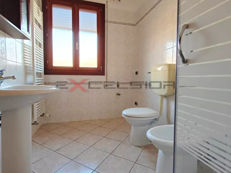 Immagine 9 di Appartamento in vendita  in Via G. Matteotti n.20 bis - Cavarzere (VE) a Cavarzere