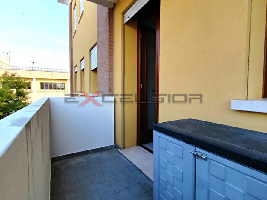 Immagine 11 di Appartamento in vendita  in Via G. Matteotti n.20 bis - Cavarzere (VE) a Cavarzere