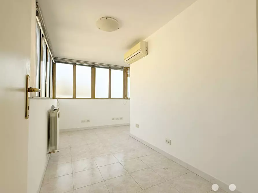 Immagine 3 di Appartamento in affitto  in Via Enrico dal pozzo a Roma