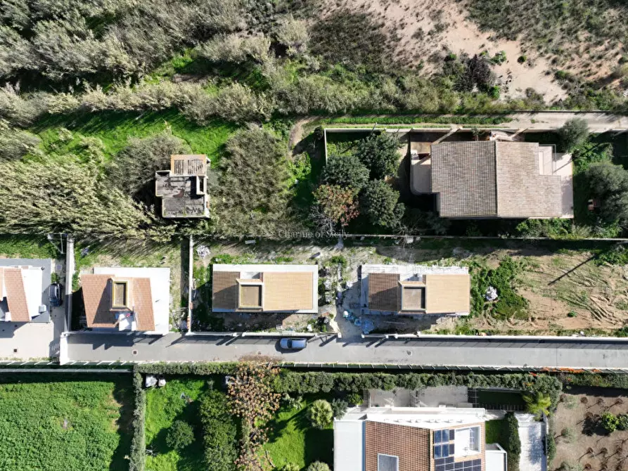 Immagine 11 di Villa in vendita  a Pozzallo