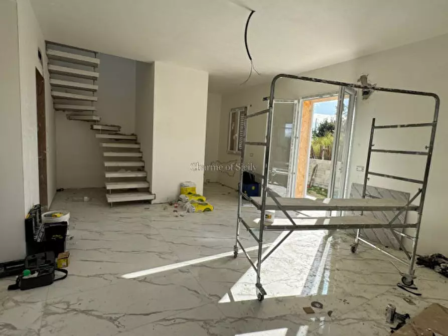 Immagine 21 di Villa in vendita  a Pozzallo