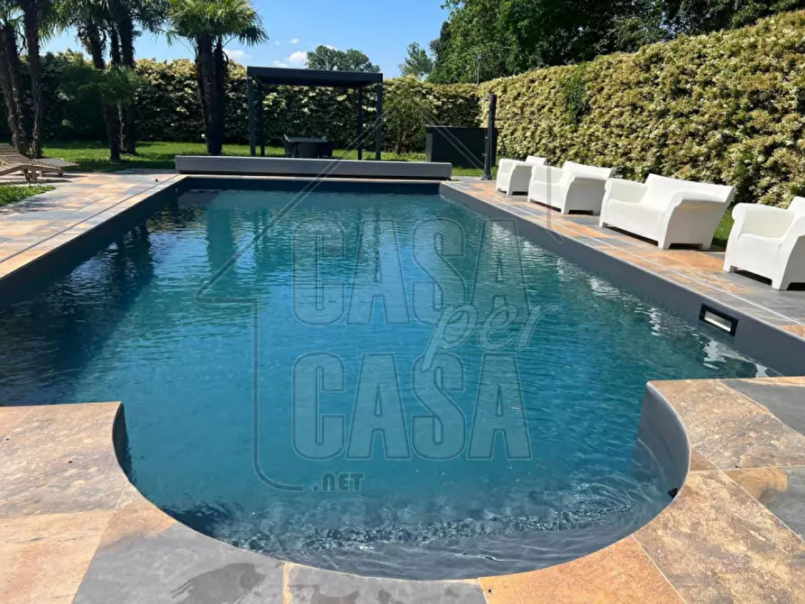 Immagine 1 di Casa indipendente in vendita  in Via Pelosa a Selvazzano Dentro