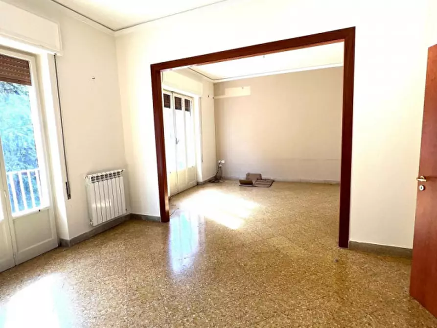 Immagine 15 di Appartamento in vendita  in via puccini a Palermo