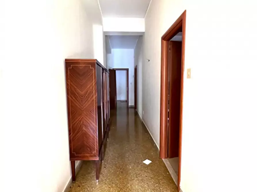 Immagine 16 di Appartamento in vendita  in via puccini a Palermo